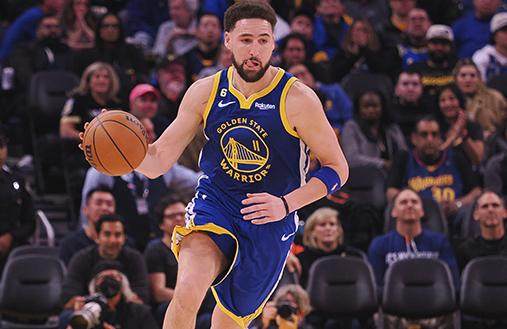 IM电竞APP-克雷疯狂射落12记三分 大胜雷霆普尔上演助攻盛宴